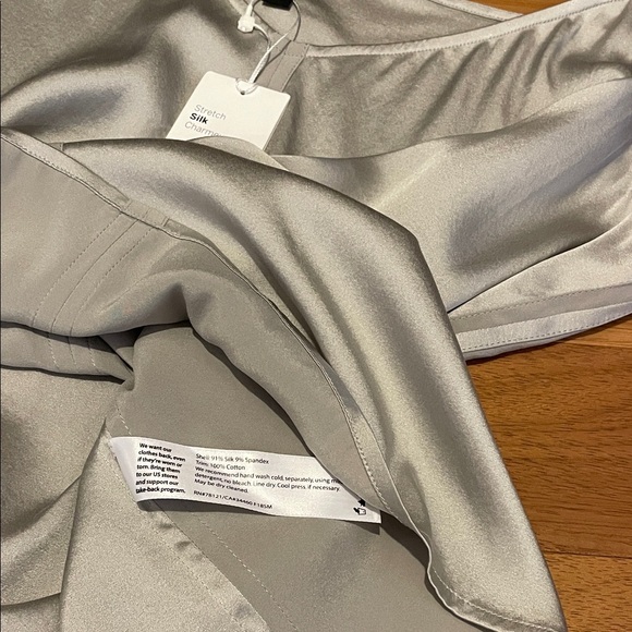 Eileen Fisher Stretch Silk Charmeuse Gray Silk Camisole Women's Top Large NWT - Picture 9 of 10